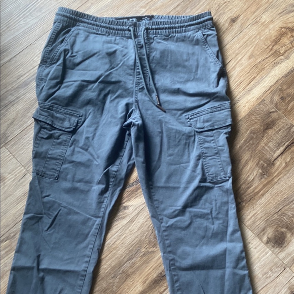NWOT Industry Supply mens XL joggers